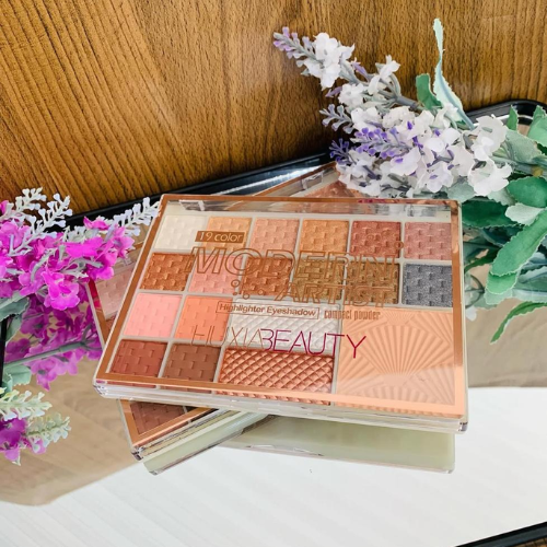 Paleta Multifuncional de Sombras y Rubores – 24 Tonos