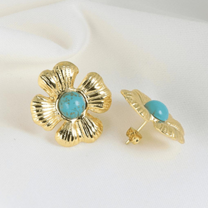 Aretes Flor Dorada con Centro Turquesa