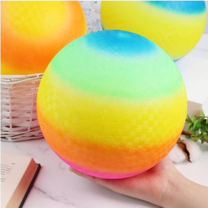 Pelota Plástica Multicolor – Diseño Arcoíris 🌈
