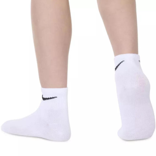 🧦 Medias Tobilleras Deportivas – Colores Surtidos