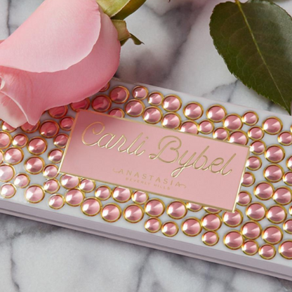 Paleta de Sombras Carli Bybel – Anastasia Beverly Hills (Edición Especial)
